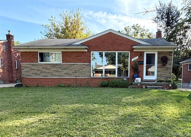 32833 Merritt Drive, Westland, MI 48185