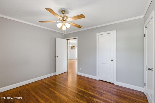 924 E Madison Ave, Athens, TN 37303