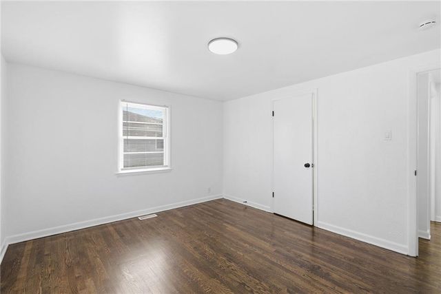 1704 Highland Drive, Independence, MO 64057