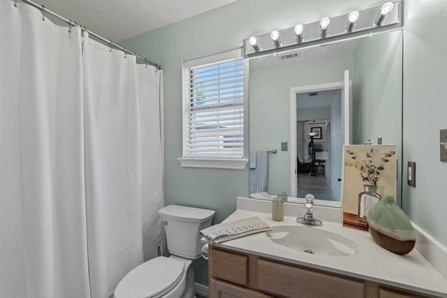 4096 Outpost TRCE, Lago Vista, TX 78645
