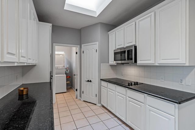 4096 Outpost TRCE, Lago Vista, TX 78645