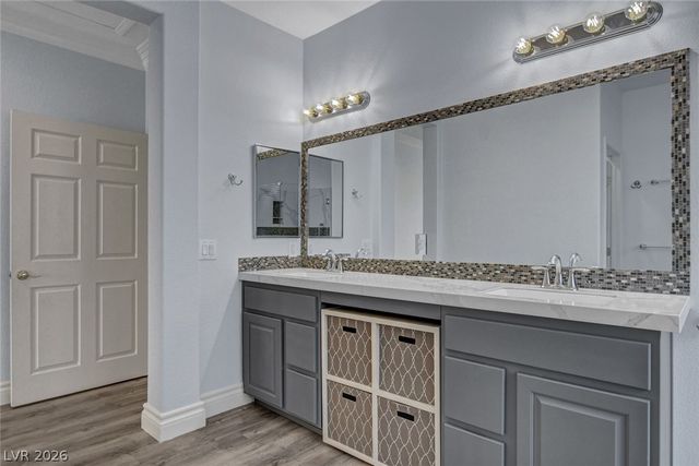 10235 Tresor Court, Las Vegas, NV 89135