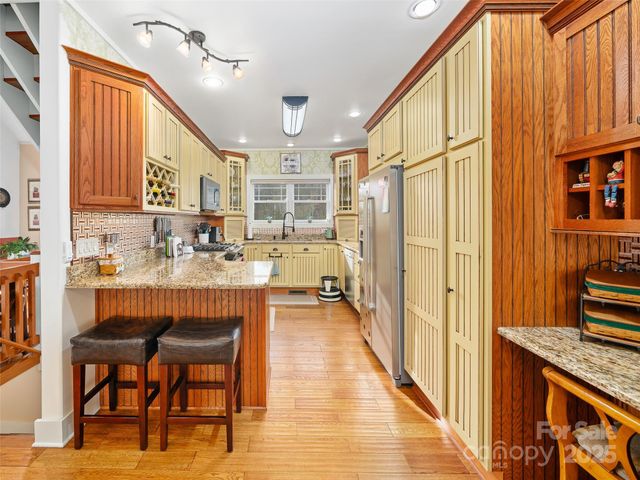 342 Big Rock Creek Drive, Bakersville, NC 28705