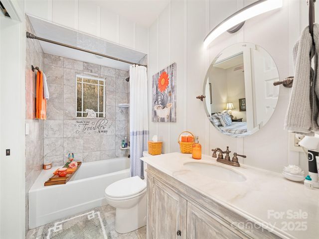 342 Big Rock Creek Drive, Bakersville, NC 28705