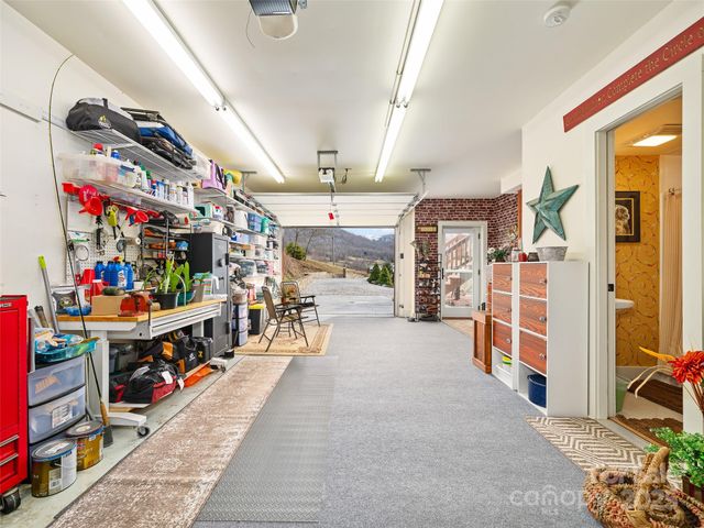 342 Big Rock Creek Drive, Bakersville, NC 28705