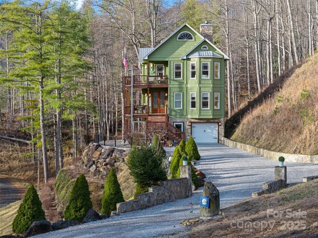 342 Big Rock Creek Drive, Bakersville, NC 28705