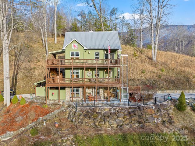 342 Big Rock Creek Drive, Bakersville, NC 28705