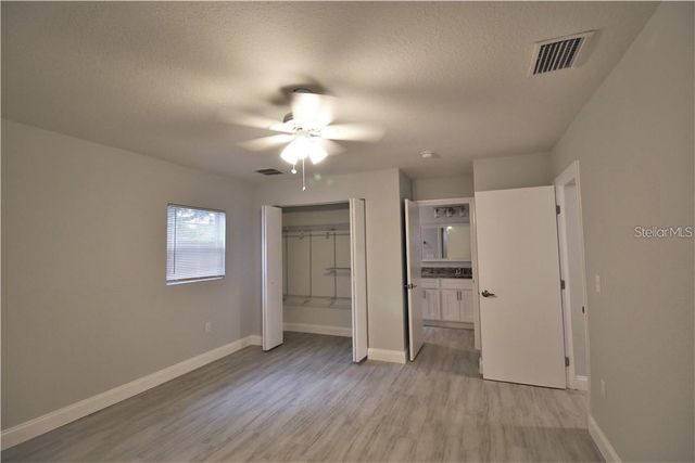 3207 W CHEROKEE AVENUE, Tampa, FL 33611