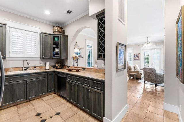 9 Rue Martine, Miramar Beach, FL 32550
