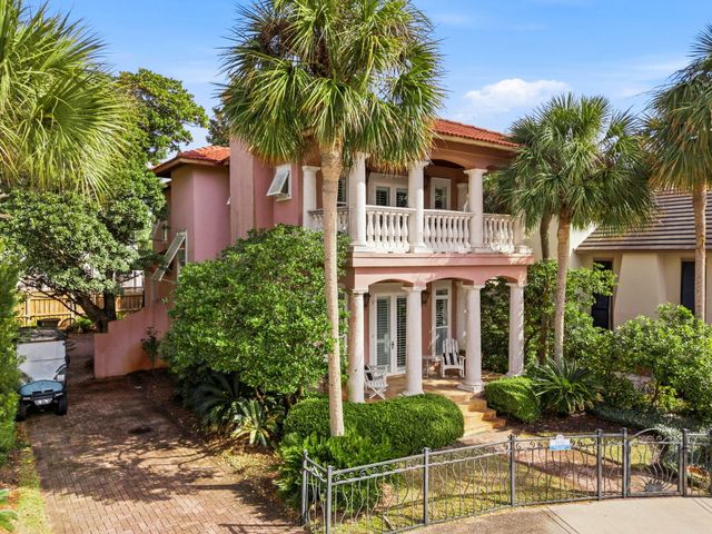 9 Rue Martine, Miramar Beach, FL 32550