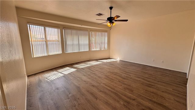 8609 Highland View Avenue, Las Vegas, NV 89145