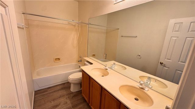 8609 Highland View Avenue, Las Vegas, NV 89145