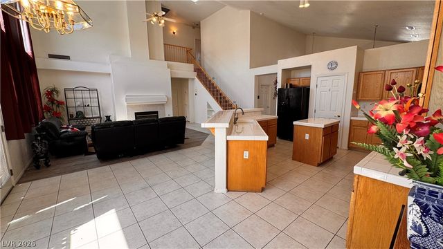 8609 Highland View Avenue, Las Vegas, NV 89145