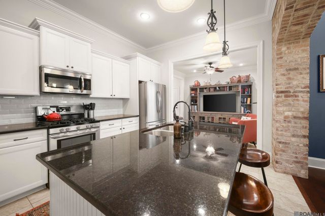3135 Meadow Grove Ave, Zachary, LA 70791