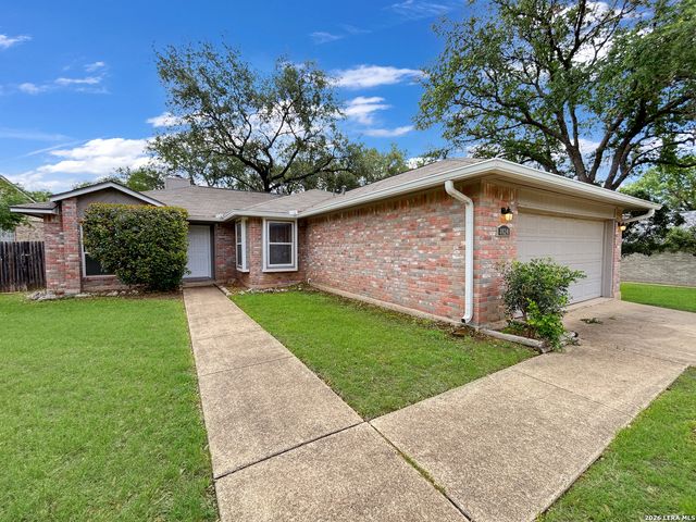 8624 Wood Falls Dr, San Antonio, TX 78251