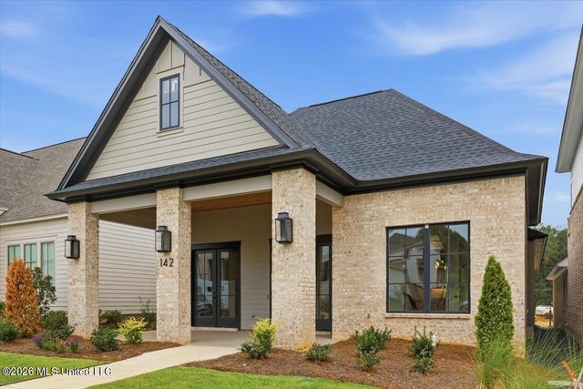 142 Water Street, Madison, MS 39110