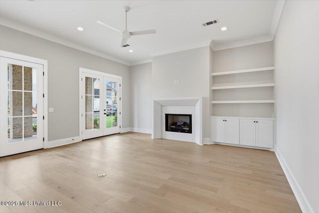 142 Water Street, Madison, MS 39110