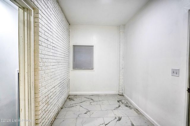 1301 S 26th St, Louisville, KY 40210