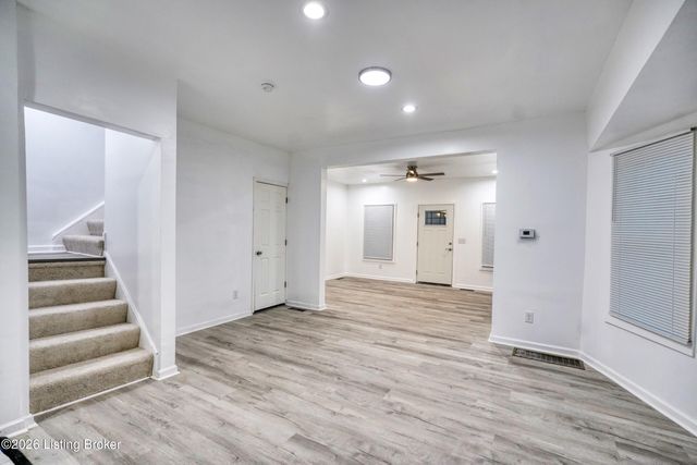 1301 S 26th St, Louisville, KY 40210