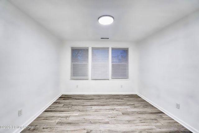 1301 S 26th St, Louisville, KY 40210