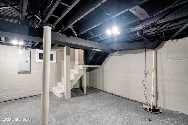 1301 S 26th St, Louisville, KY 40210