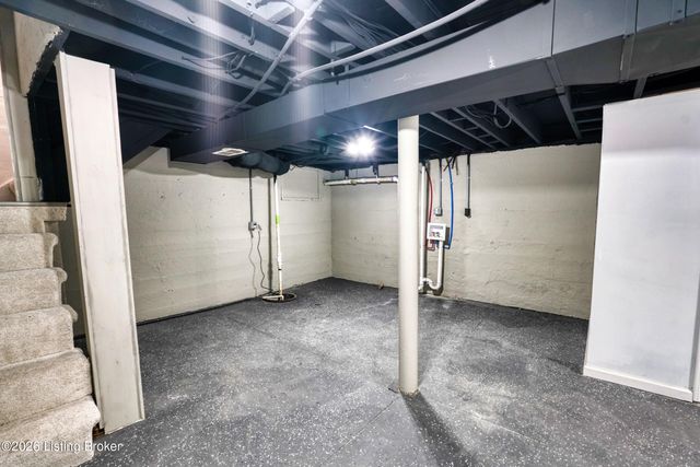 1301 S 26th St, Louisville, KY 40210