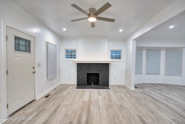 1301 S 26th St, Louisville, KY 40210