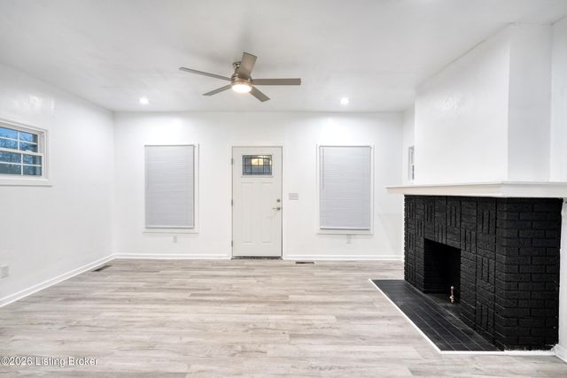 1301 S 26th St, Louisville, KY 40210