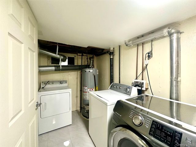 4744 199th Street, Flushing, NY 11358