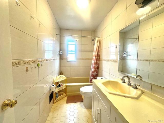 4744 199th Street, Flushing, NY 11358