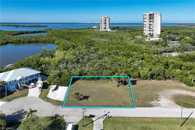 24519 Sailfish ST, Bonita Springs, FL 34134