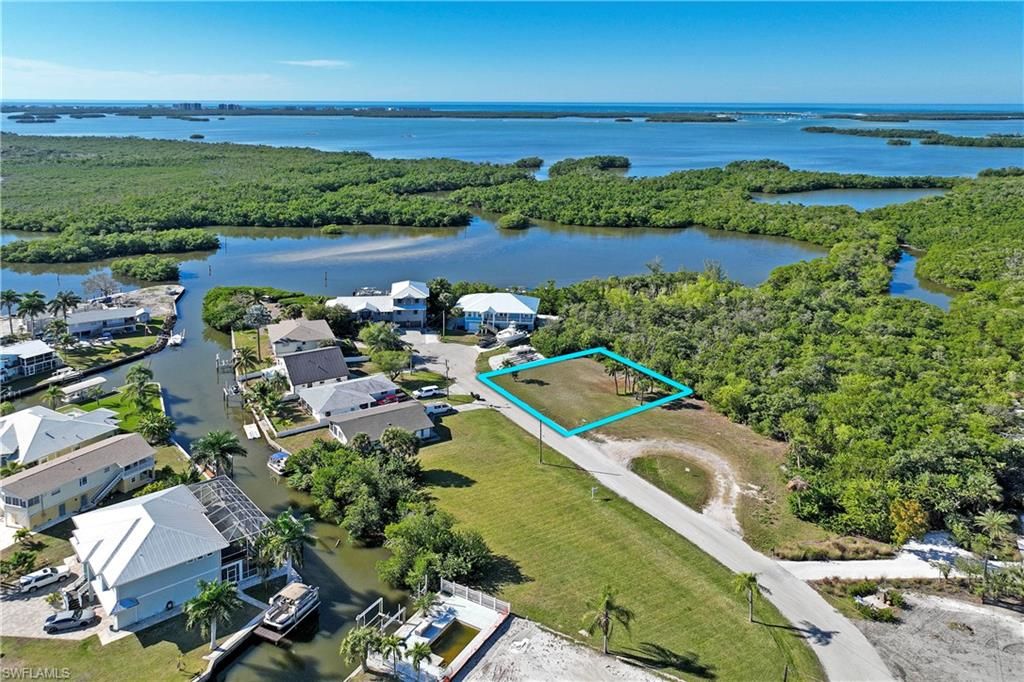 24519 Sailfish ST, Bonita Springs, FL 34134