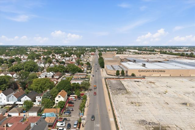 5100 S Francisco Avenue, Chicago, IL 60632