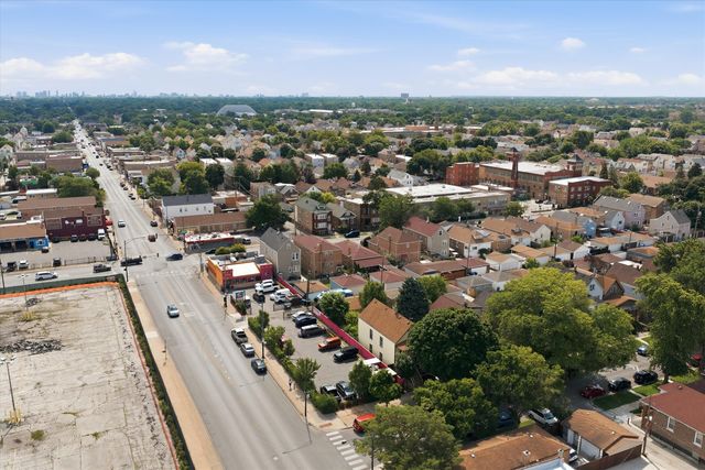 5100 S Francisco Avenue, Chicago, IL 60632