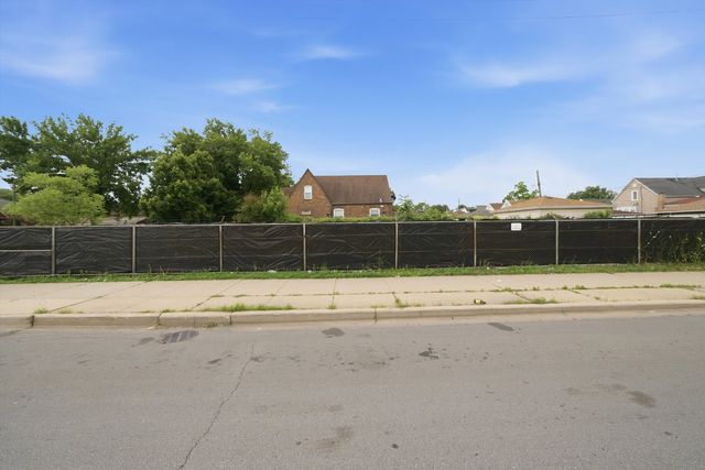 5100 S Francisco Avenue, Chicago, IL 60632
