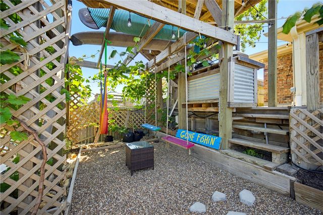 3141 Catcay Dr, Corpus Christi, TX 78418