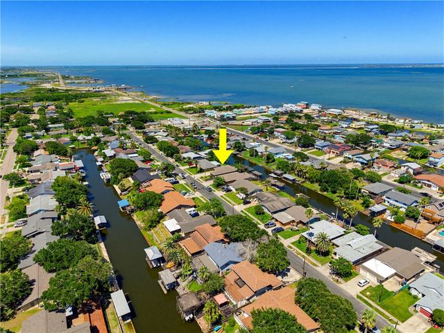 3141 Catcay Dr, Corpus Christi, TX 78418
