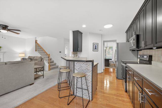 1214 Limerick Ln, Franklin, TN 37067