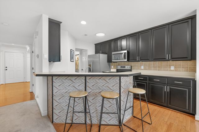 1214 Limerick Ln, Franklin, TN 37067