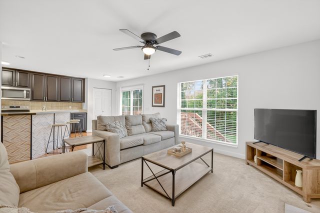 1214 Limerick Ln, Franklin, TN 37067