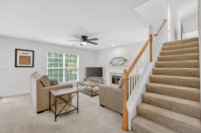 1214 Limerick Ln, Franklin, TN 37067