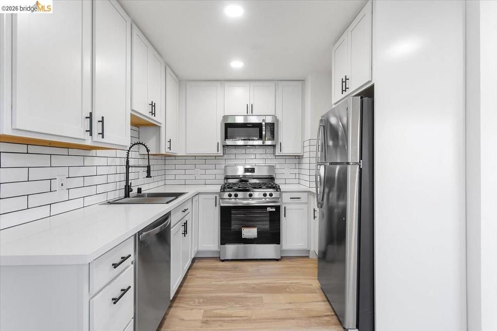 Image 9 of property listing at 1610 Milvia St, Berkeley, CA 94709