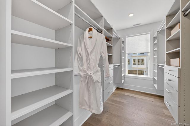 1802 Soundview Court, Yorktown Heights, NY 10598