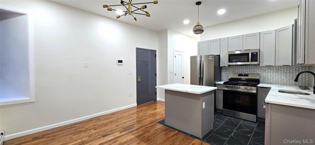 537 Miller Avenue, Brooklyn, NY 11207