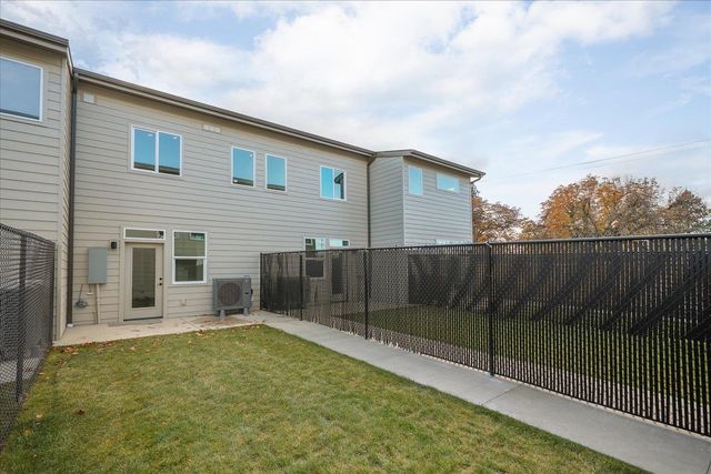 3205 E 30th Ave, Spokane, WA 99223