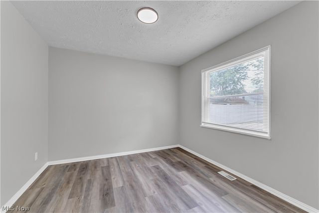 4026 W 144th Street, Cleveland, OH 44135
