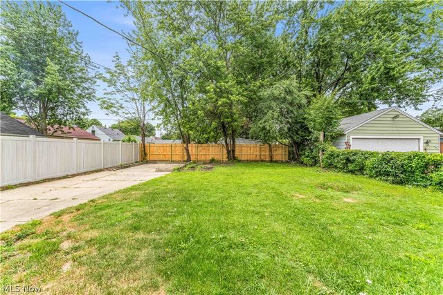 4026 W 144th Street, Cleveland, OH 44135