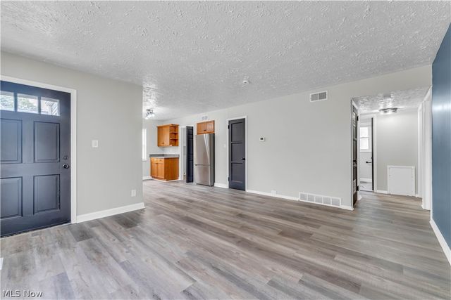 4026 W 144th Street, Cleveland, OH 44135