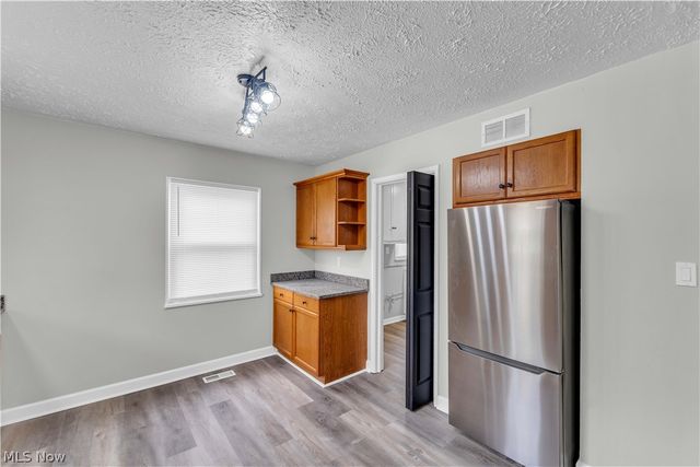 4026 W 144th Street, Cleveland, OH 44135