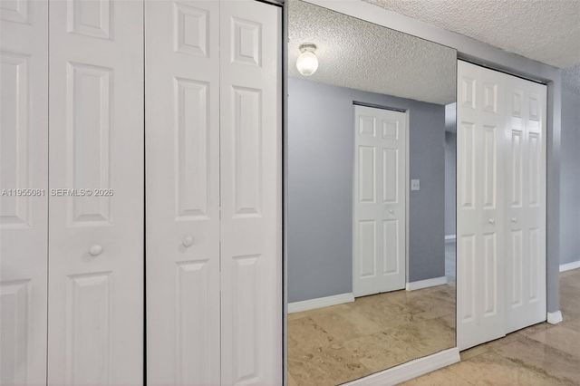 491 Ives Dairy Rd 306-5, Miami, FL 33179